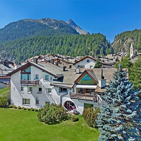 Champagna 5 Apartment