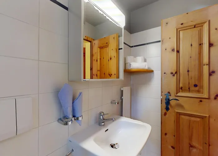 Champagna 5 Apartment *